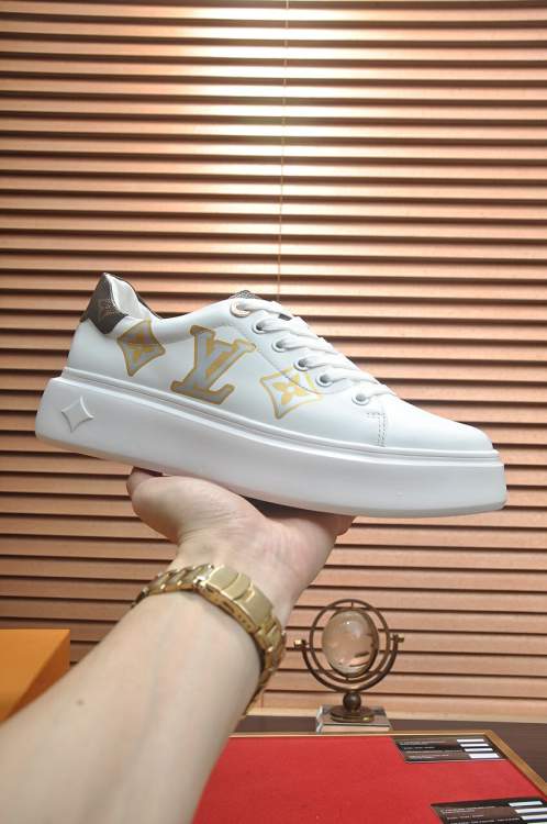 Picture of Louis Vuitton Shoes _SKULVsz38-44h090114964
